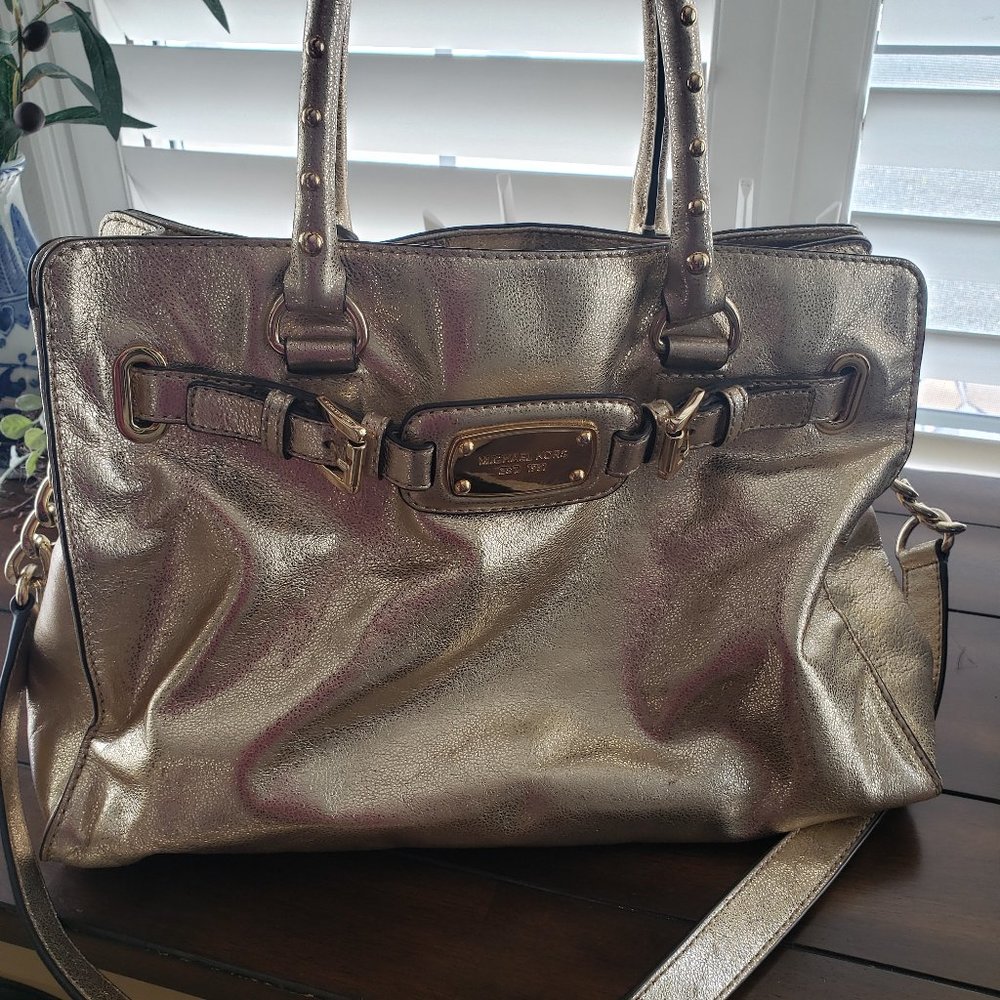 Michael kors purse